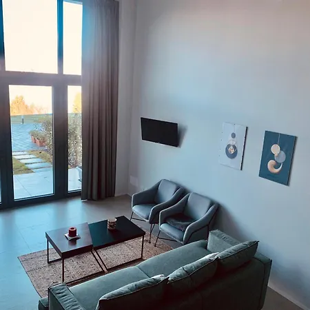 Panorama Loft شقة ستريزا